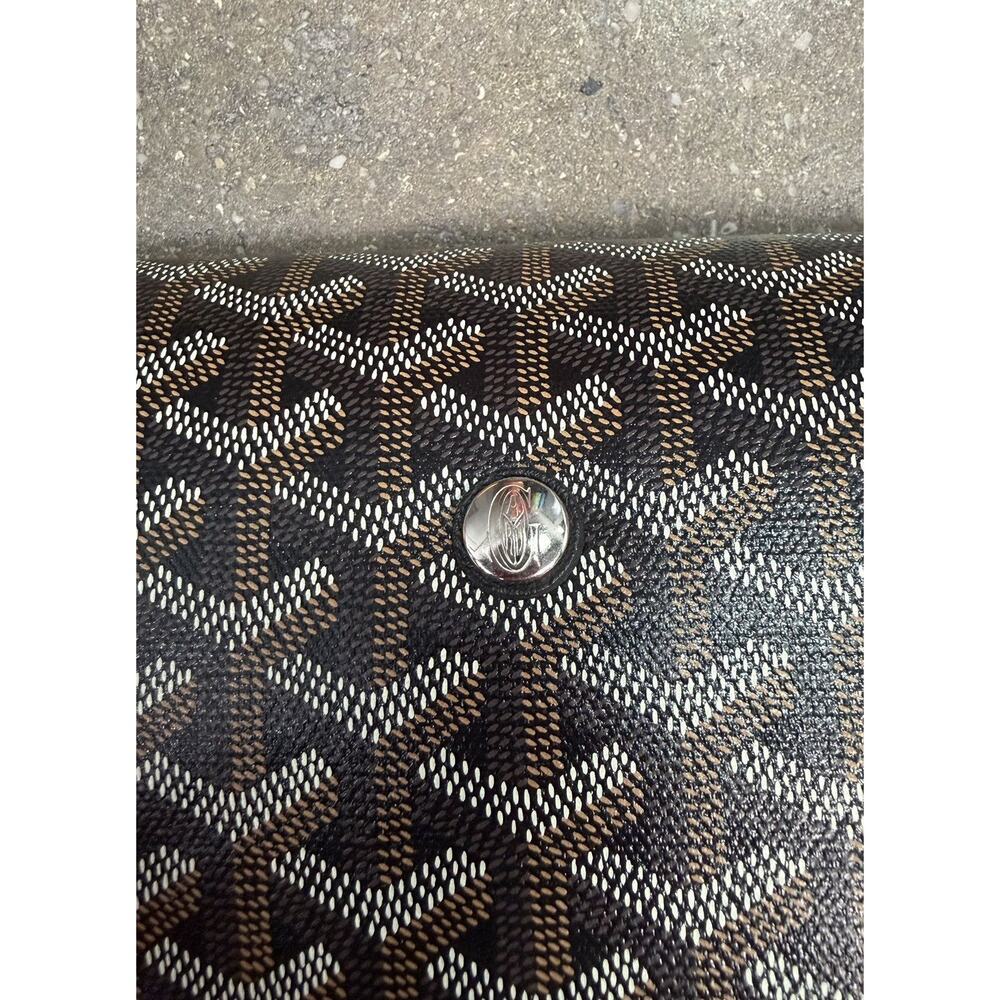 Goyard Capetien MM Black Messenger Bag - Picture 8 of 16